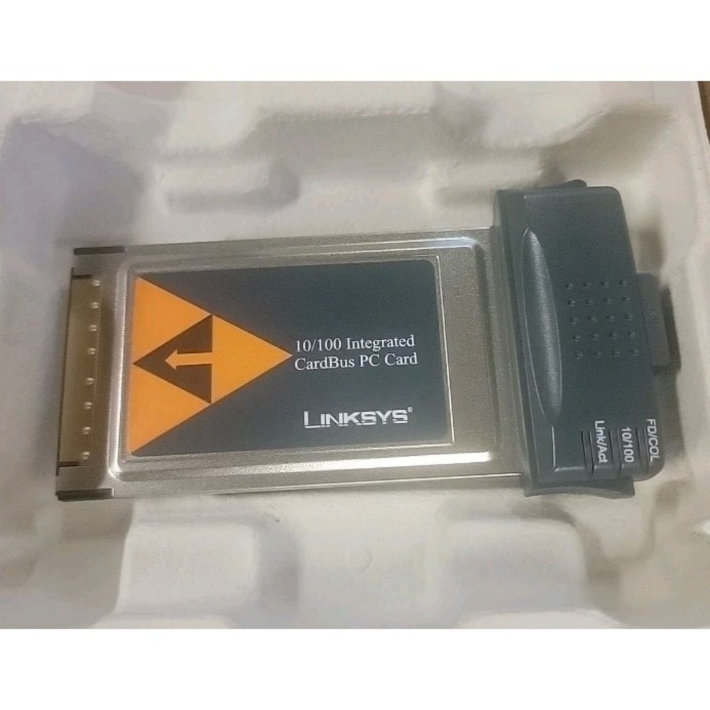 Linksys EtherFast 10/100 Ethernet LAN CardBus PC Card PCM200 New!